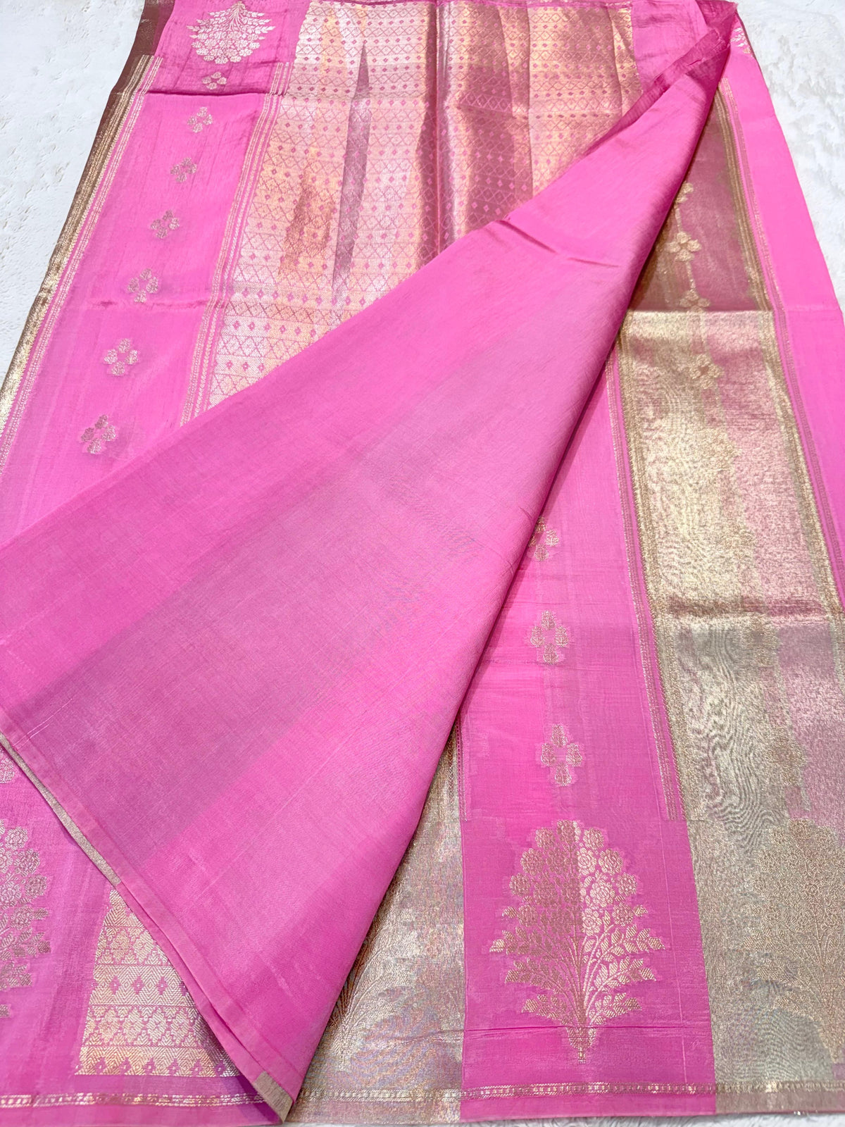 Raw Mango Rangkat Premium Banarasi Saree