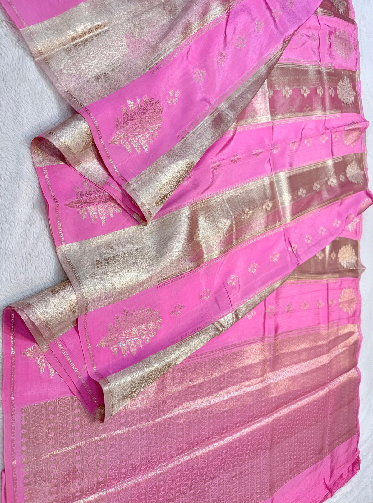 Raw Mango Rangkat Premium Banarasi Saree