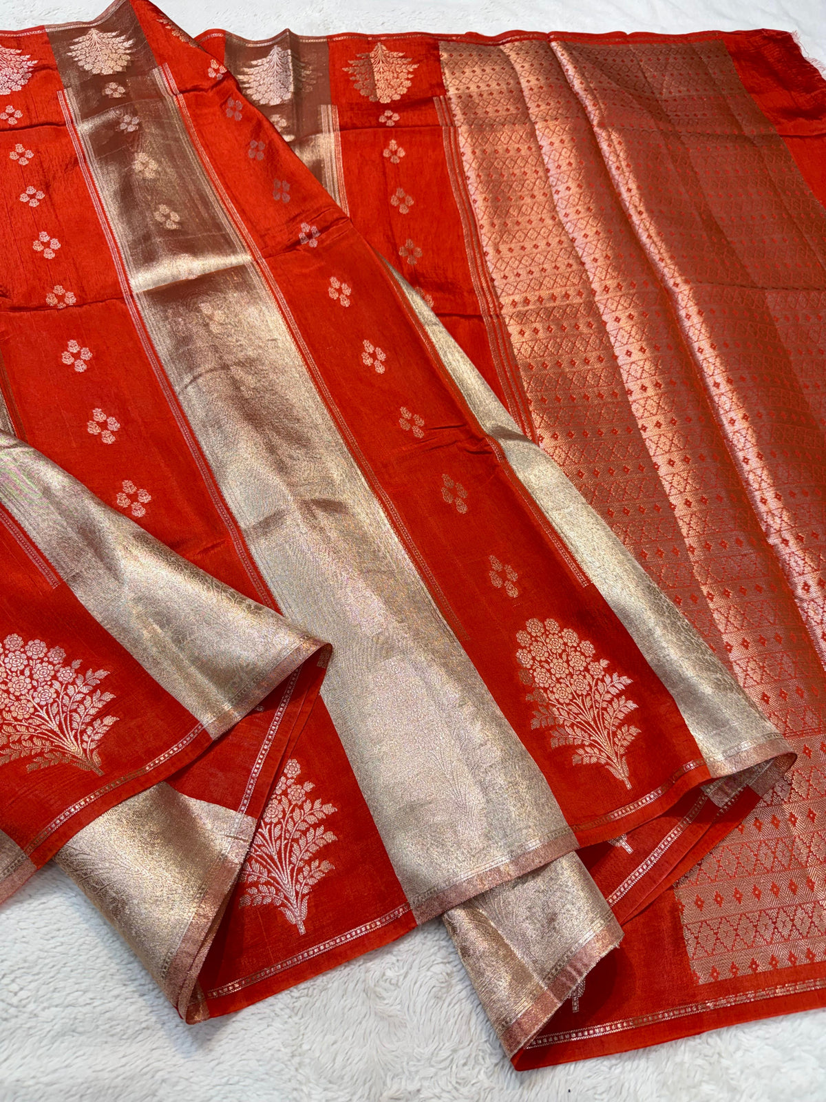 Raw Mango Rangkat Premium Banarasi Saree